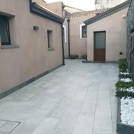 Apartahotel Mori Siciliani House